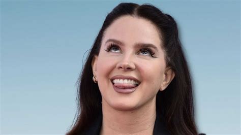 rey nackt|Lana Del Rey Posed Nude For ‘Ocean Blvd Album Cover But